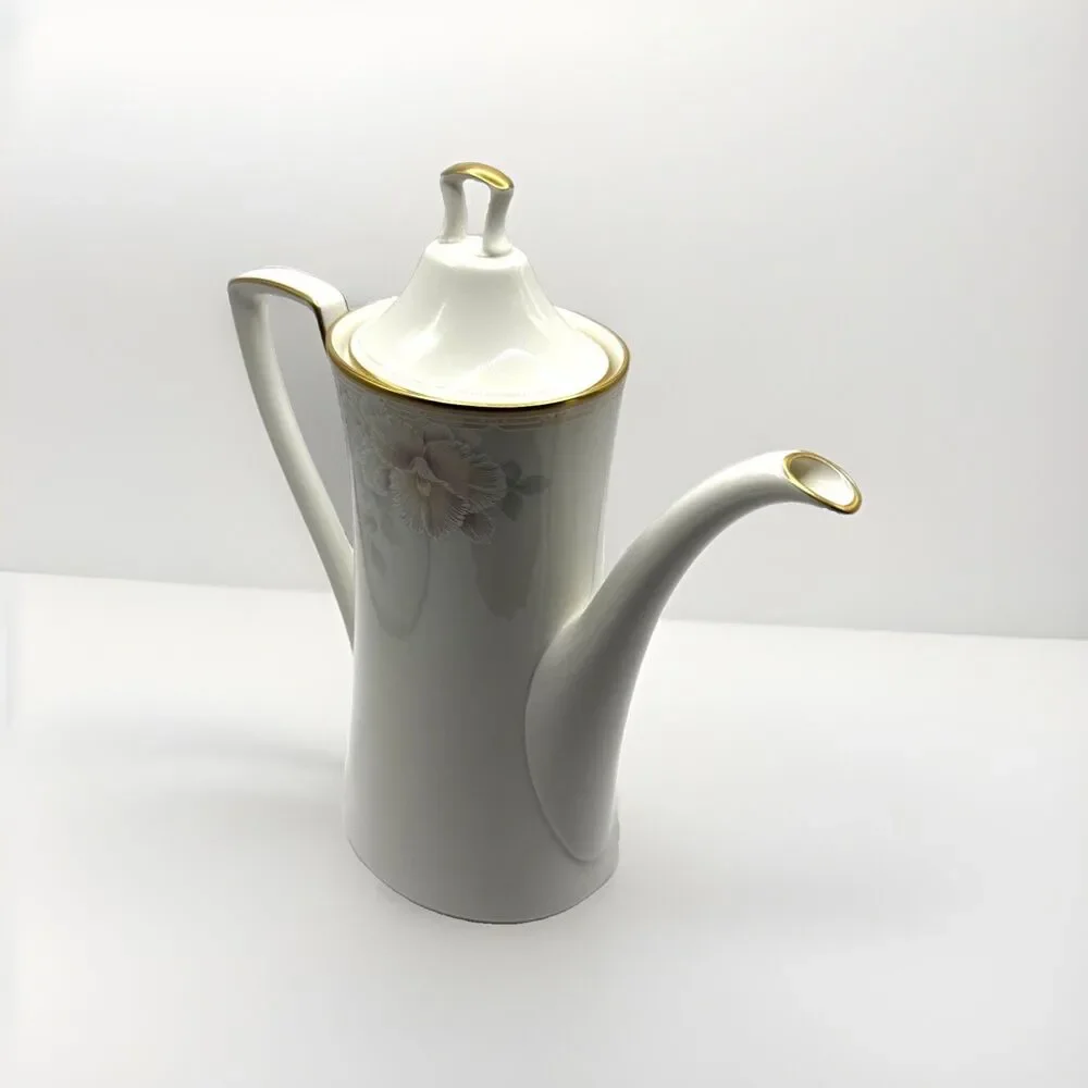 NORITAKE Sweet Surprise 7702 COFFEE POT IN “MINT” CONDITIONS RARE FIND